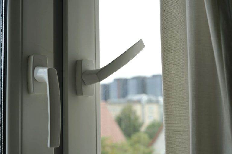 Addressing Window Issues with Confidence